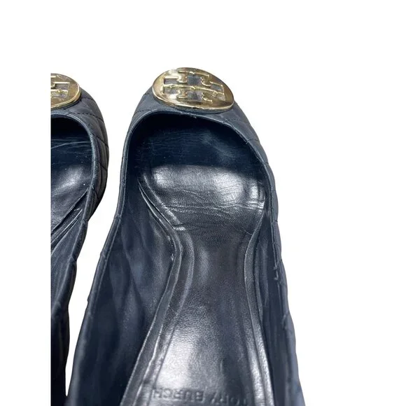 Tory Burch Womans Black Leather quilted  2.5" Slip on heels Sz 6 SKU 9532 - Picture 7 of 14